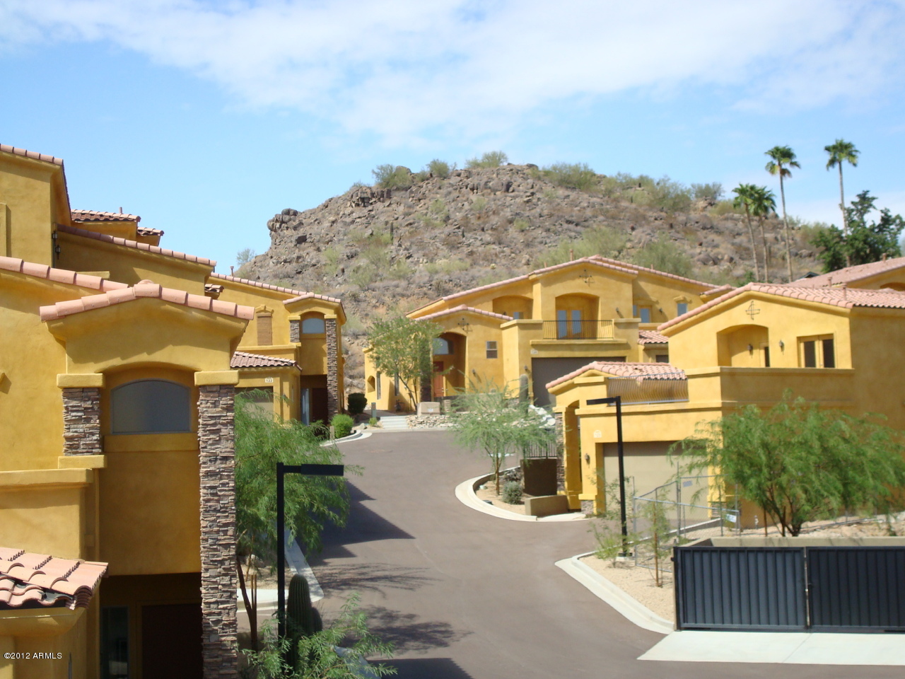 19226 N Cave Creek Road, Phoenix, AZ 85024