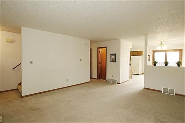1207 Cambria Ct., Iowa City, IA 52246