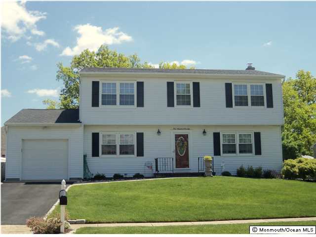 170 PINE NEEDLE ST, Howell
