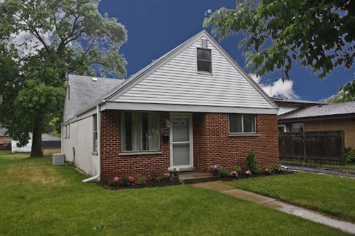 373 Mors Avenue, Wheeling, Illinois Homes & Land - Real Estate