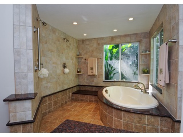 1941 Bethany Pl, Naples, FL 34109